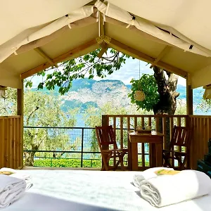 Monja Camping Village Campeggio Brenzone sul Garda